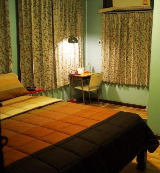 Chommuang Guest House Ayutthaya Extérieur photo